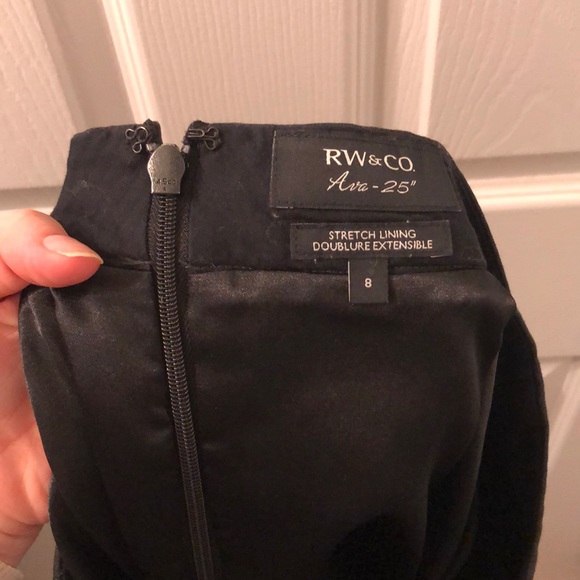 RW&CO Pencil Skirt Ava-25” - Picture 6 of 8